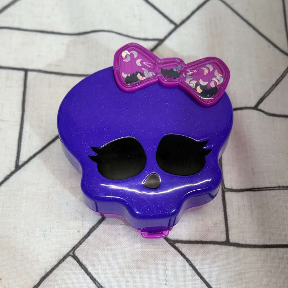 Mattel Polly Pocket Monster High Compact OS Purple Skull Playset HVV58